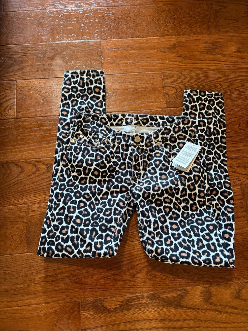 NWT Michael Kors low rise Leopard Print Skinny Jeans -  size 0